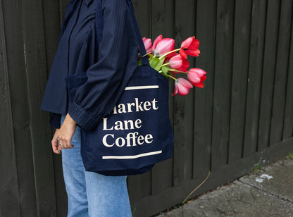 【予約販売｜11/6 頃発送予定】Market Lane Tote Bag